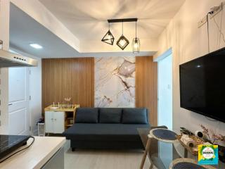 The Cozy-Corner Staycation Azure Residences - 3