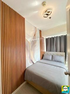 The Cozy-Corner Staycation Azure Residences - 1