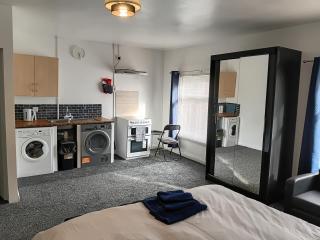 Liv's place - 1