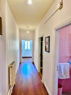 Central Location private Room 3 - 8