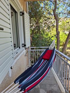 Family friendly apartment with a garden view - 4