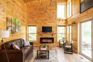 Scenic Sunset Cabin RRG - Central - Hot Tub - Pets - 5