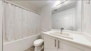 Large 4BR Home, quiet Area - 9