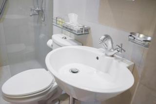 Greenbelt ParkPlace Tower, Makati, luxury 1BR - 2