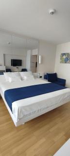 Sea View Studio First Line ORBI City - 9
