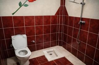 Traveliano Guest House - 1