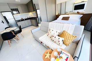 Flat Luxo com Coworking, Academia e Rooftop - WiFi 1Gb - Beira Mar 4 min - 4