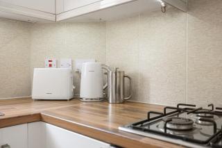 Stylish 1 Bedroom Flat in Highbury - Fast Central London Access - 8