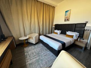 Airport Inn Hotels - 8