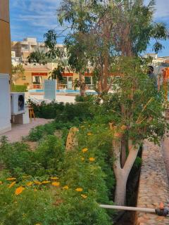 Avenue Alhambra princess resort - 5
