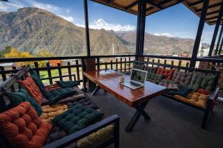 Vache Hotel - 6