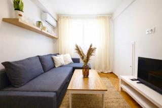 Stylish Lower Ground Apt in Vibrant Kypseli by ΜΡS - 0