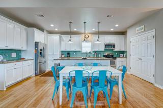 A Tequila Sunrise home - 2