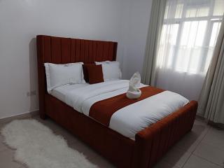 Naivegas-Staycation by Winnie-2 bedrooms - 2