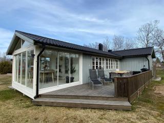 5 star holiday home in FÄRJESTADEN - 1