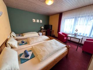 Eiscafé - Pizzeria Antonio - 8