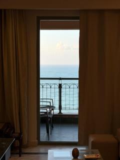 T9-29-2 Seaview Hotel Apartment Direct Sea View - 7