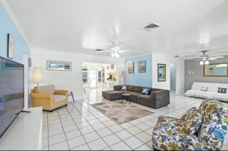 Sand Dollar Cottage - 3