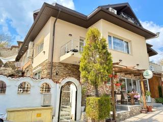 The Waterfall - Free Parking - 6