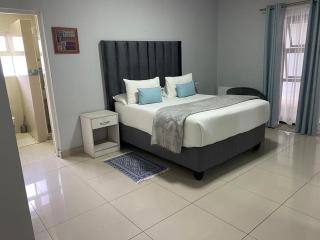 Inkulu House - 7