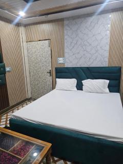 Yatri room - 2