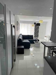 Moderno apartamento con piscina - 0