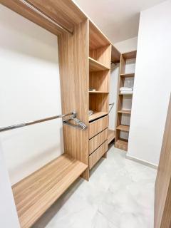 Moderno Apto 2 Habitaciones - con Aire y Ubicación Top - 3