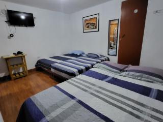 Habitación triple con entrada independiente - 1