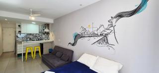 Studio em Copacabana Menos de 100 metros da Praia - 1