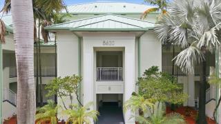 Spacious 1BR Loft Villa - Pool Golf - Doral Downtown - 1