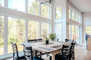 Modern Waterfront Cottage on the Rouge River & Spa - 8