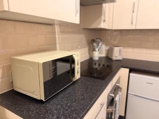 The Nook at Norton 1-Bed, Sleeps 4, Parking, WiFi, Contractors -  - 2