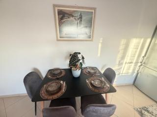 Angela Home - 6