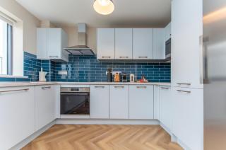 Modern 4-Bedroom Townhouse in the Heart of Barna Village - 5