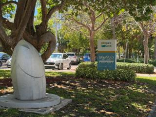 Bright and Cozy Studio Close to Beach Apt7 - 4