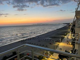 Golden Horizon Sea View Apartment - 8