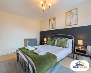 2 Bed Hideaway, Balcony and self check-in, Birmingham's Jewellery Quarter - 4
