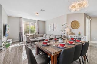 4816-303 Family-Friendly 3BR Condo at Vista Cay - 3