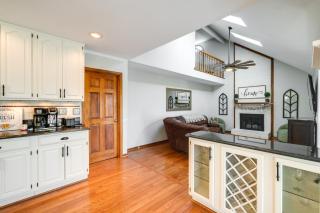 Pool, Hot Tub and Fun! Family Home Near Quantico - 2