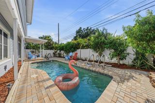 6 King Suites Pool Game Room Oasis Near Beaches - 9