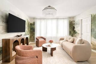 Resort Style, 4BR Ensuite, Pool Spa, Bridal Prep Room - 0