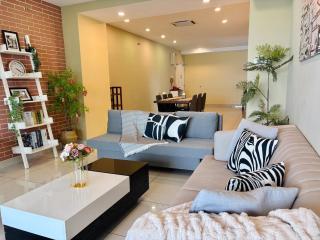 SeaviewKingBed 2CP GurneyGeorgetownGleneagles 3R2B - 3