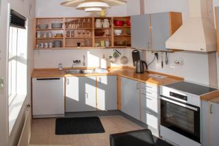 Yellow Marine - apartments - marina view - downtown stay - 1