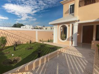 Large house with AC WiFi parking Ideal for families - 9