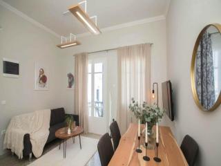 Maisonette with Beautiful Terrace - 2