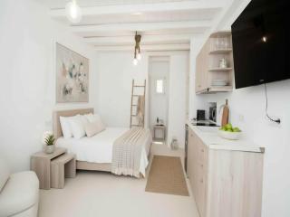 Suite with Jacuzzi & Sea View - 8