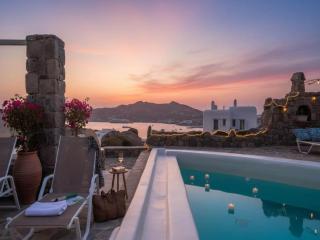 Kanalia Home with Panoramic Views - 4