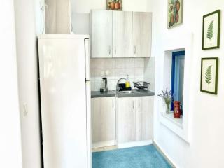 Paros Suite with Balcony & Parking - 2