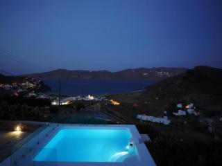 Panormos Stay for Seven Guests - 2