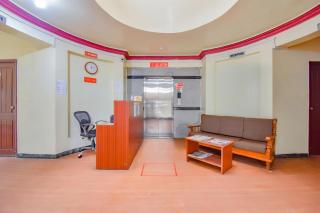 Hotel O by OYO Shree Durga Residency - 2